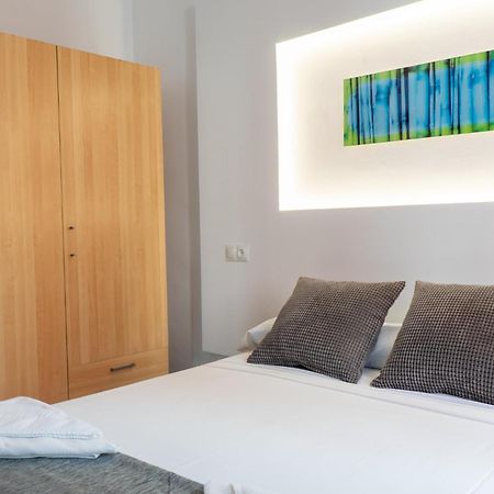 Mar Y Arte Apartamentos Malaga Ruang foto