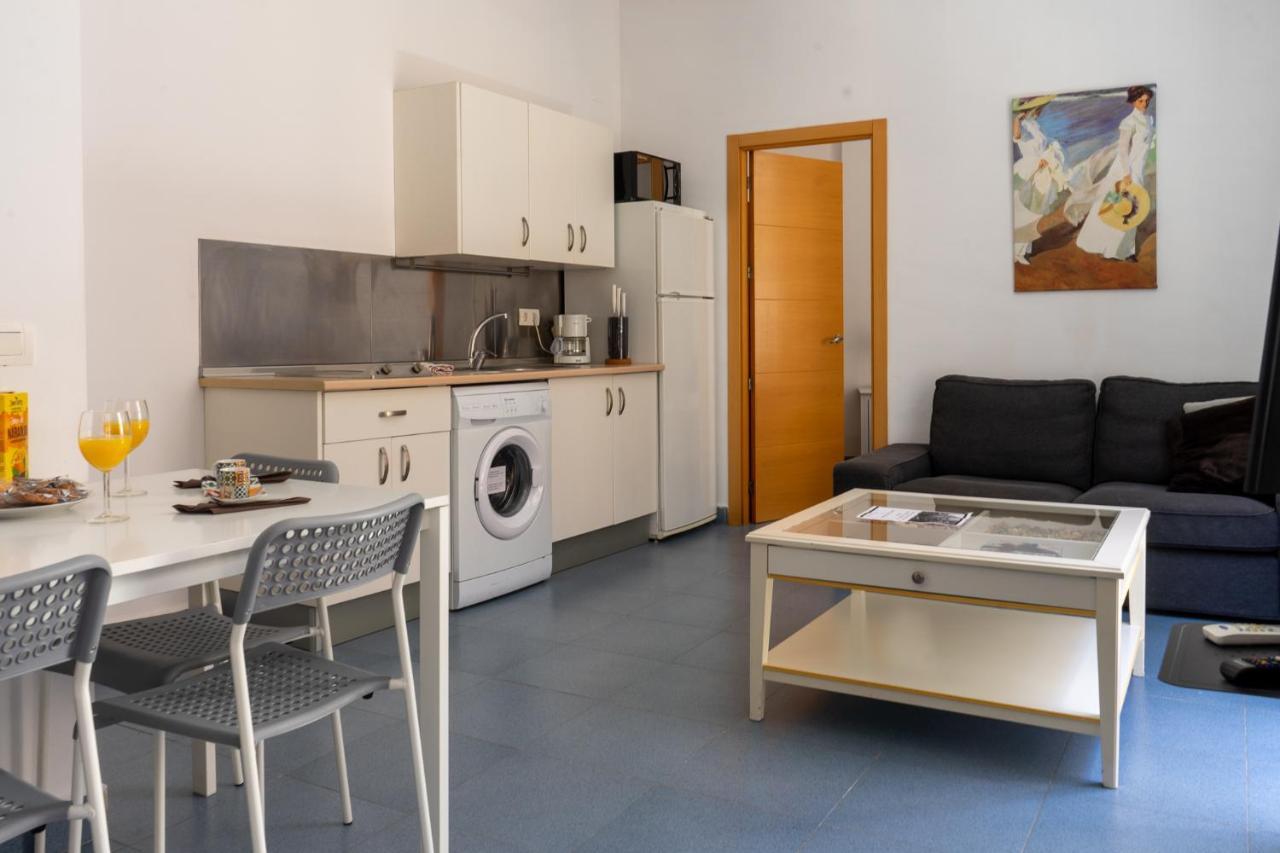 Mar Y Arte Apartamentos Malaga Bagian luar foto