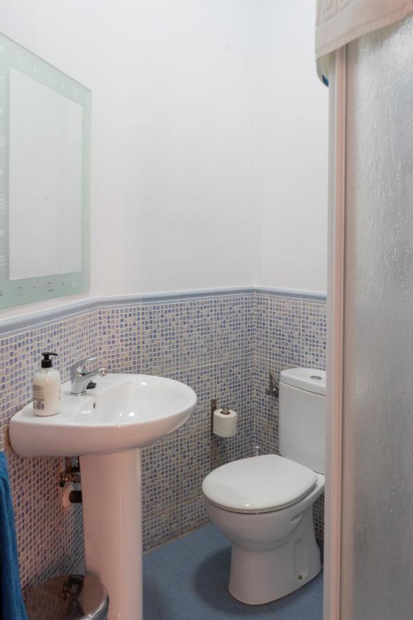 Mar Y Arte Apartamentos Malaga Bagian luar foto