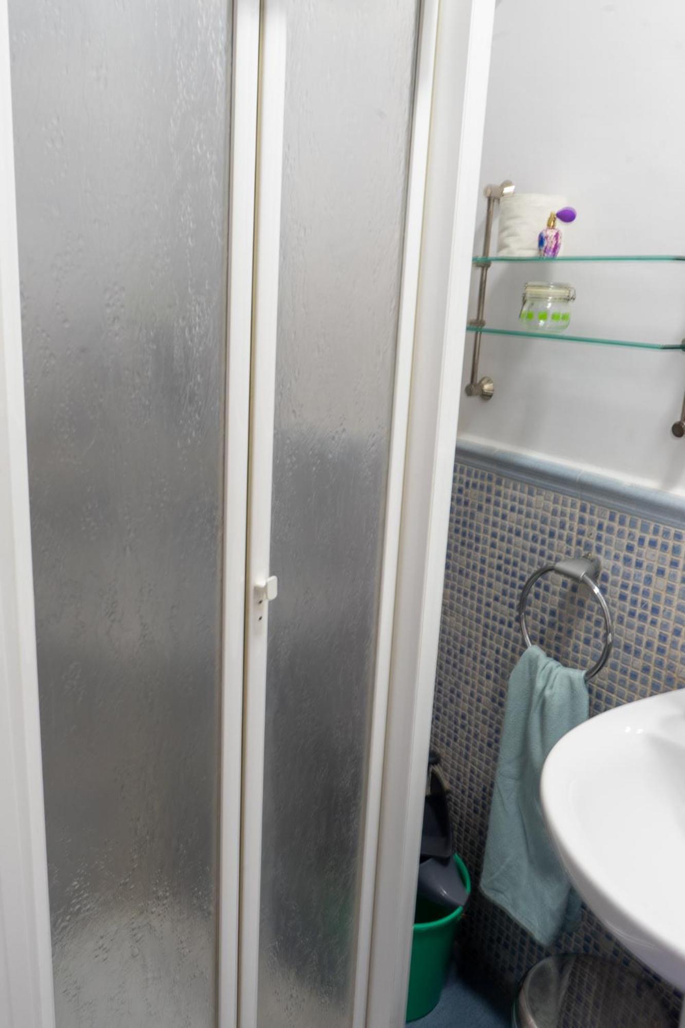 Mar Y Arte Apartamentos Malaga Ruang foto