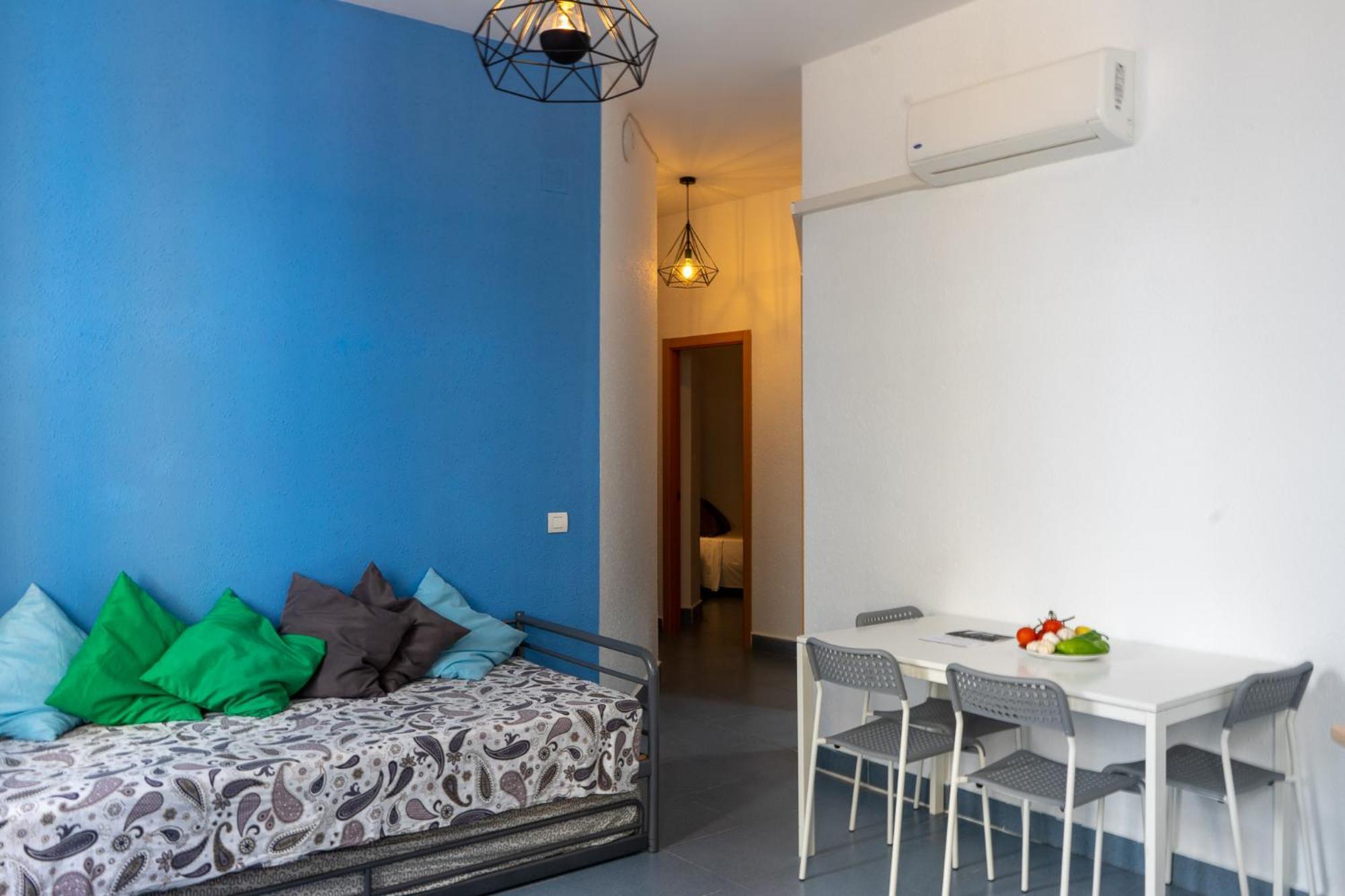 Mar Y Arte Apartamentos Malaga Ruang foto