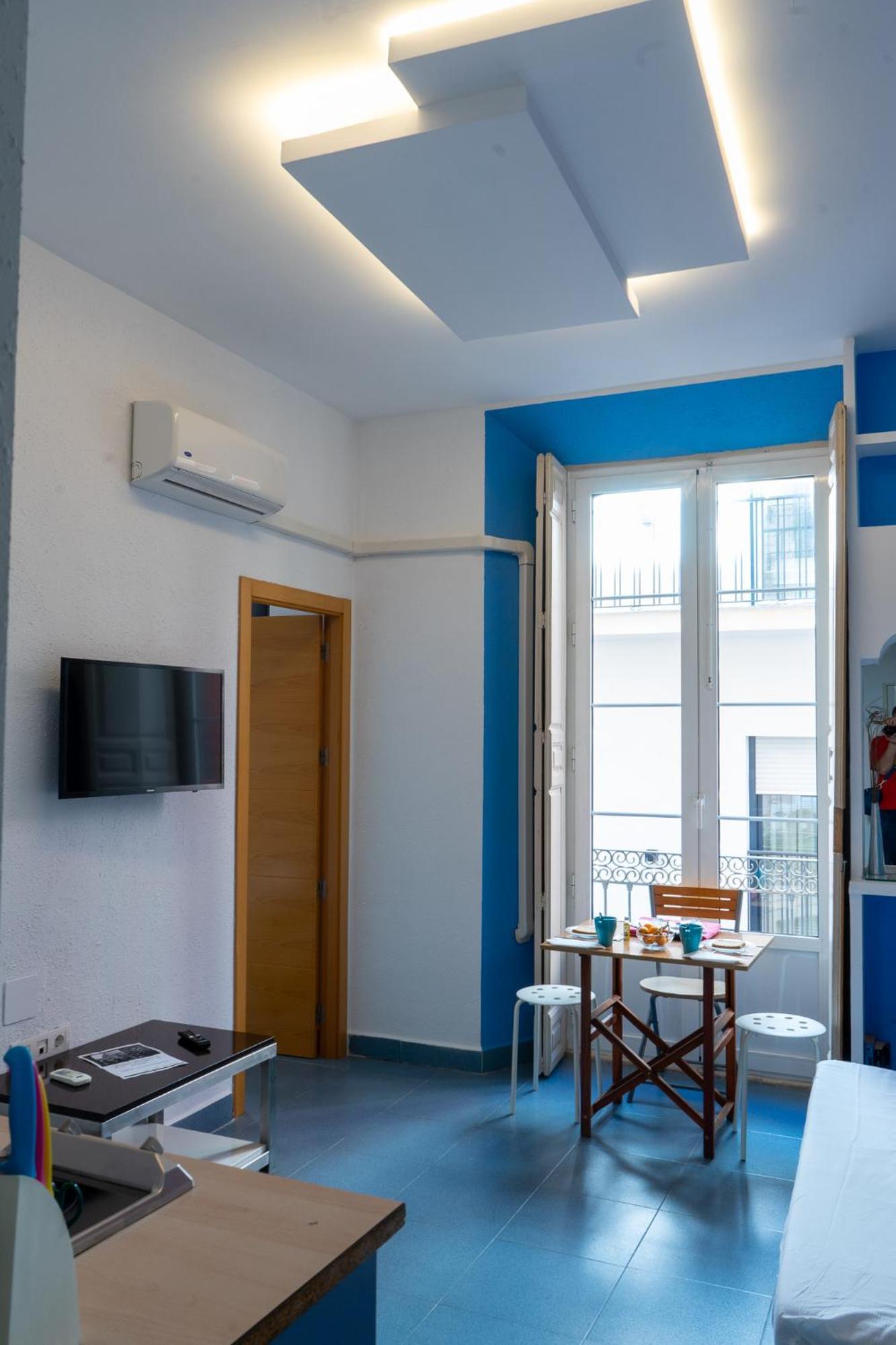 Mar Y Arte Apartamentos Malaga Ruang foto